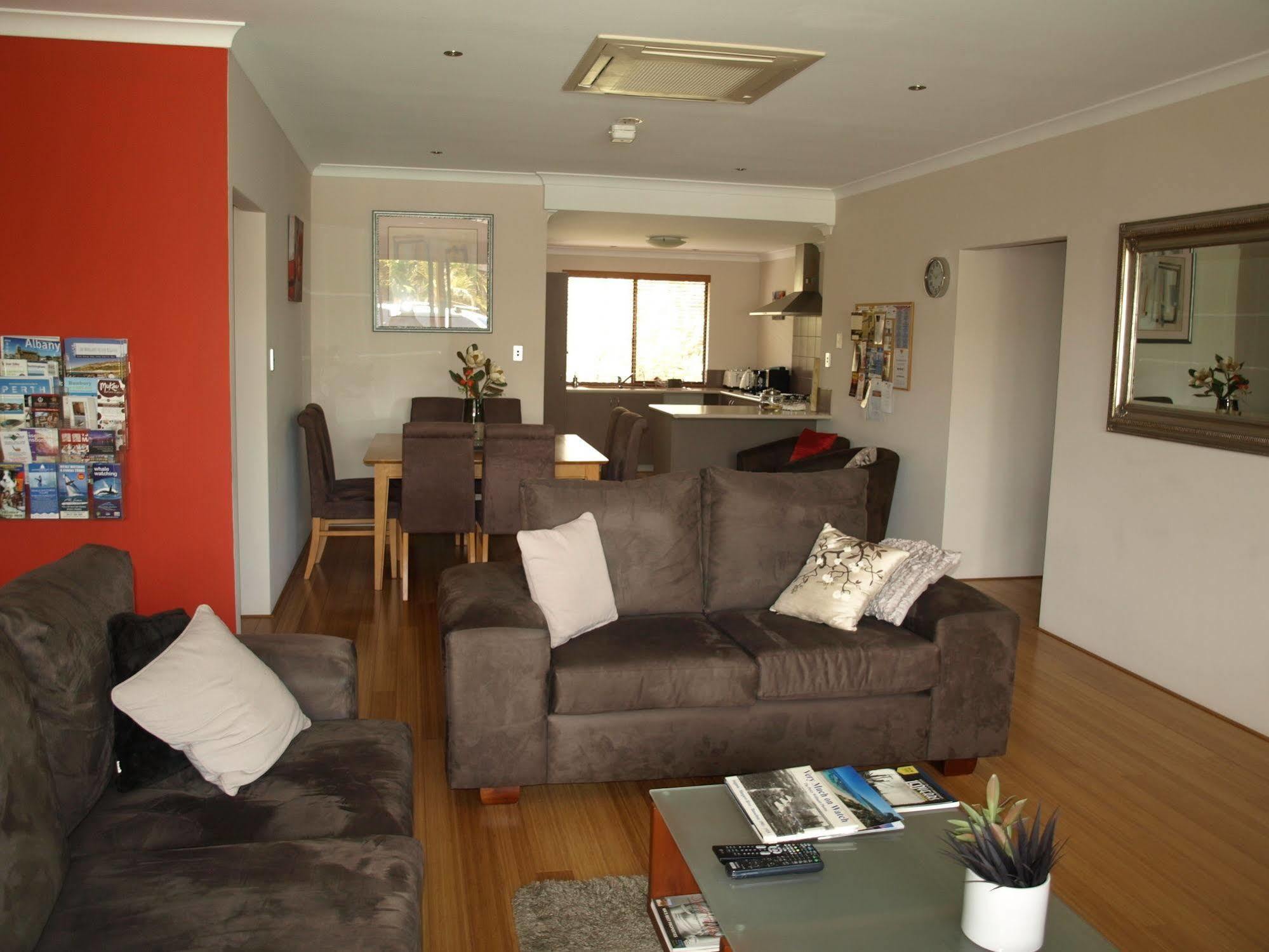 Baudins Of Busselton Bed And Breakfast - Adults Only Exterior photo
